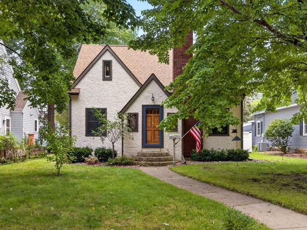 416 22nd STREET N, La Crosse, WI 54601