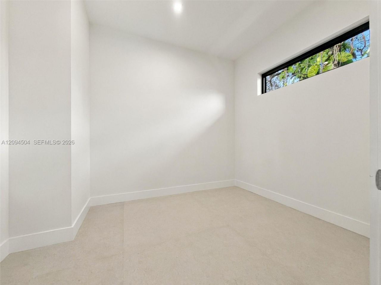 6255 SW 69th St , South Miami, FL 33143 Photo