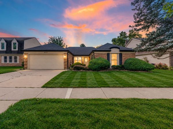 620 Cobblestone Lane , Buffalo Grove, IL 60089