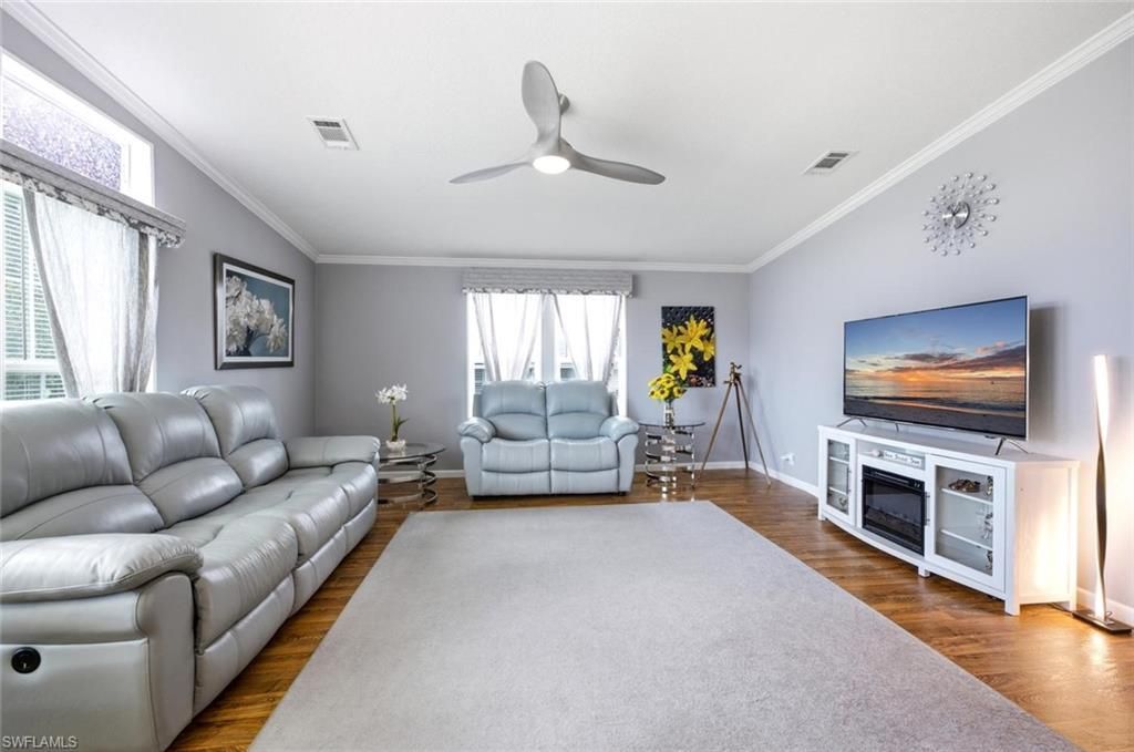 561 Charlemagne Blvd , Naples, FL 34112 Photo