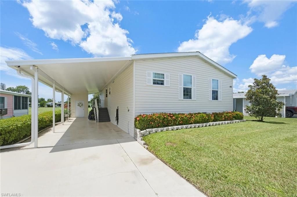 561 Charlemagne Blvd , Naples, FL 34112 Photo