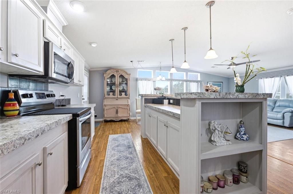 561 Charlemagne Blvd , Naples, FL 34112 Photo