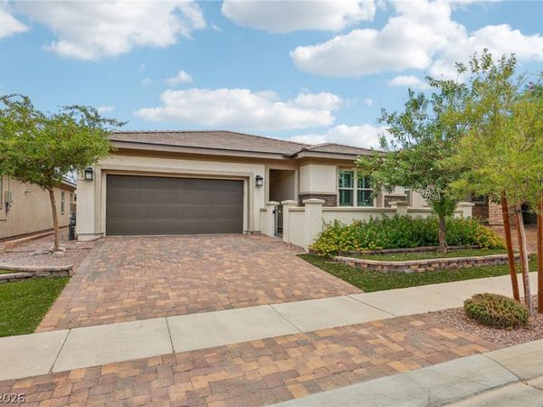 748 Omaggio Place , Henderson, NV 89011