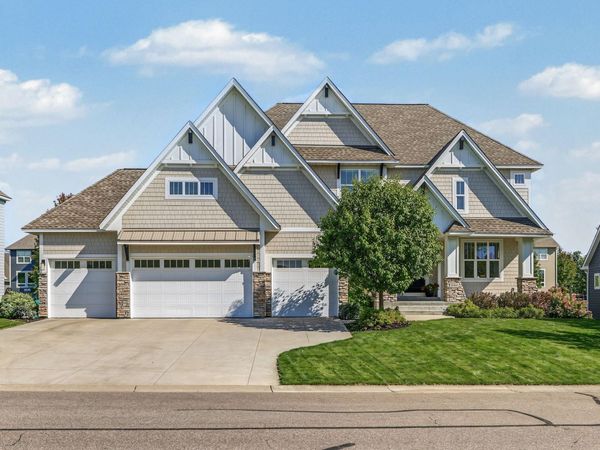 5660 Archer Lane N, Plymouth, MN 55446
