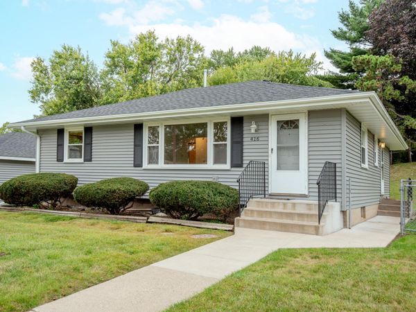 416 21st Avenue S, South Saint Paul, MN 55075