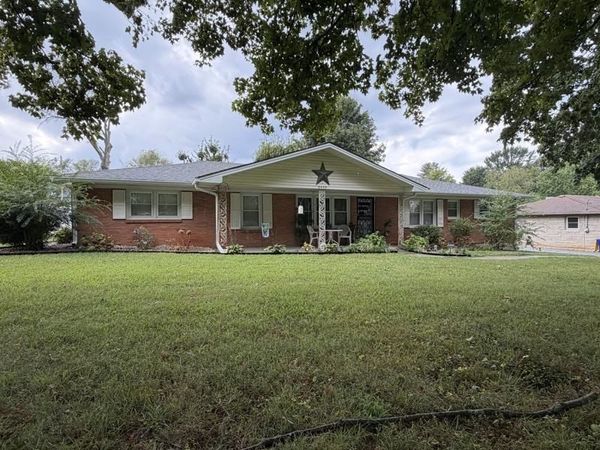 2433 Smallhouse Road , Bowling Green, KY 42104
