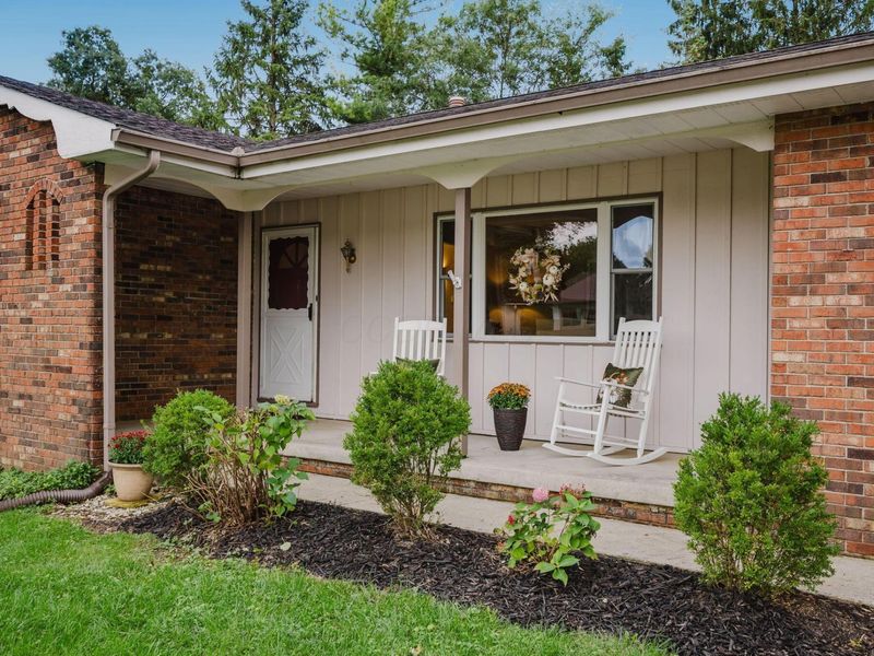 1249 Pepperell Drive, Columbus, OH 43235 Photo 3