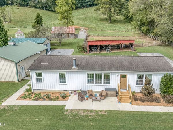 11867 Wallace Pike, Bristol, VA 24202