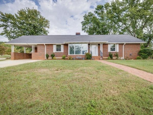 833 Fairmont Avenue, Kingsport, TN 37660