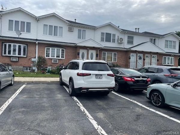 148-33 Hook Creek , Rosedale, NY 11422