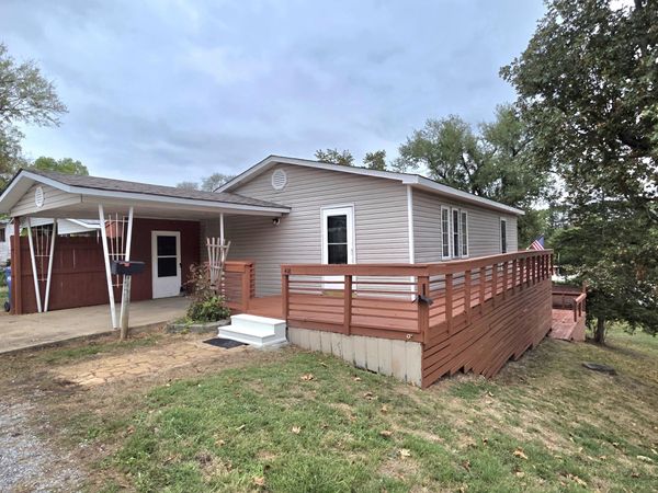 418 S 3rd Street , Houston, MO 65483