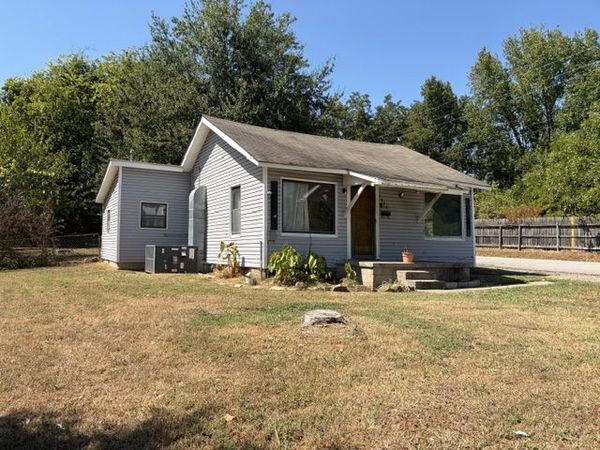 1323 N 47th Street , Fort Smith, AR 72904