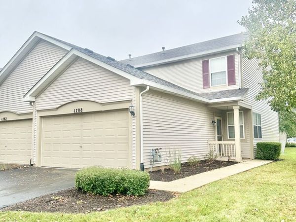 1788 S Wentworth Circle , Romeoville, IL 60446