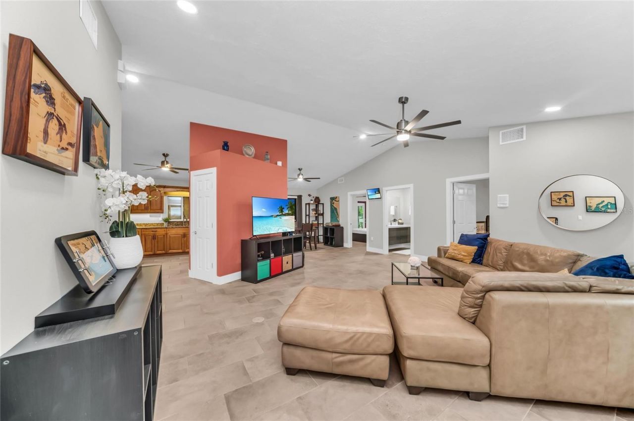 5005 10th Lane E, Bradenton, FL 34203 Photo