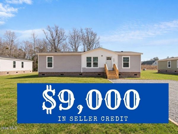 6745 Lewis Drive SE, Winnabow, NC 28479