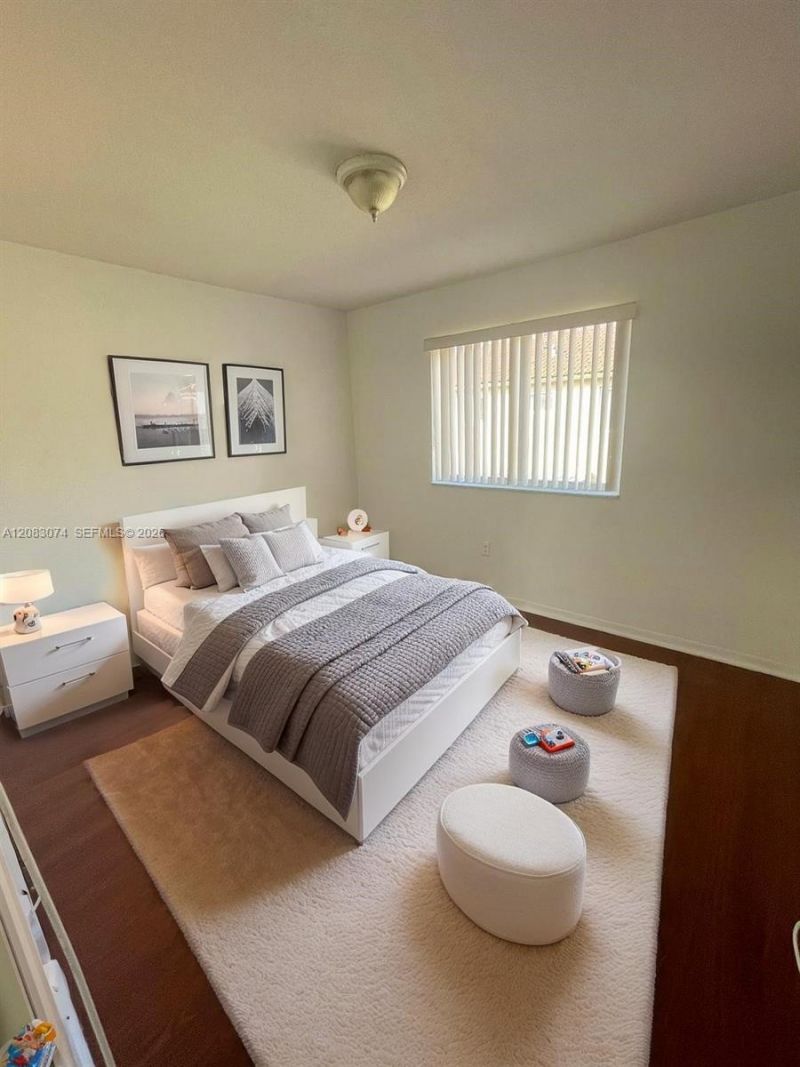 17346 NW 74th Ave , Unit 201, Hialeah, FL 33015 Photo