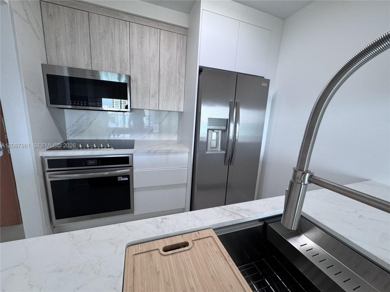 31 SE 5th St , Unit 2009, Miami, FL 33131 Photo