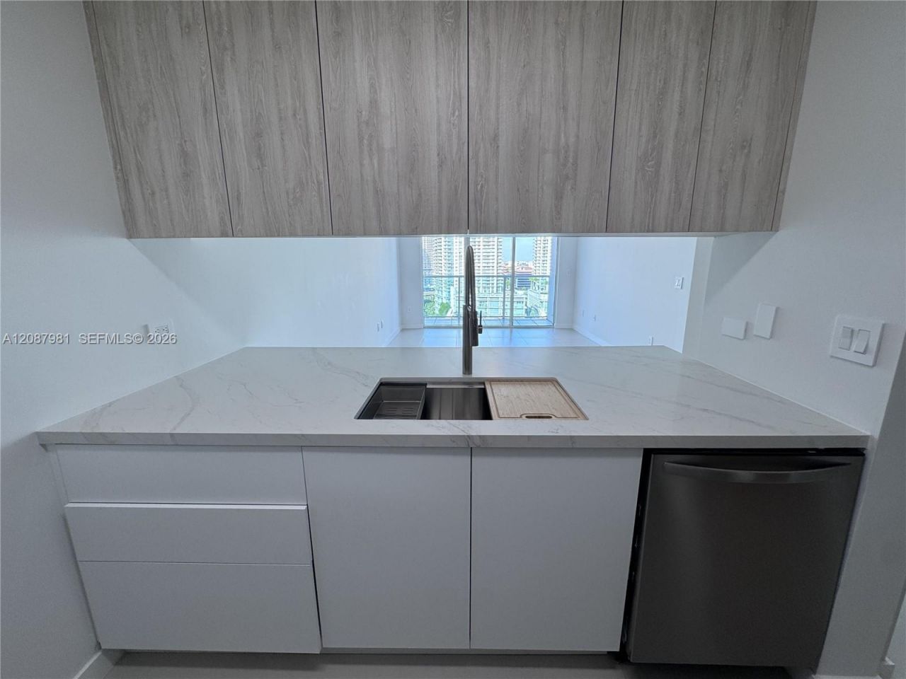 31 SE 5th St , Unit 2009, Miami, FL 33131 Photo