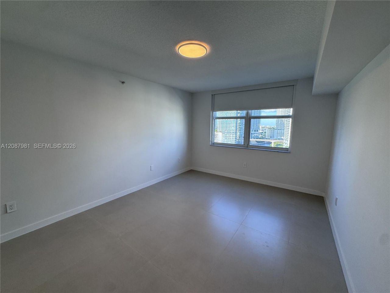 31 SE 5th St , Unit 2009, Miami, FL 33131 Photo