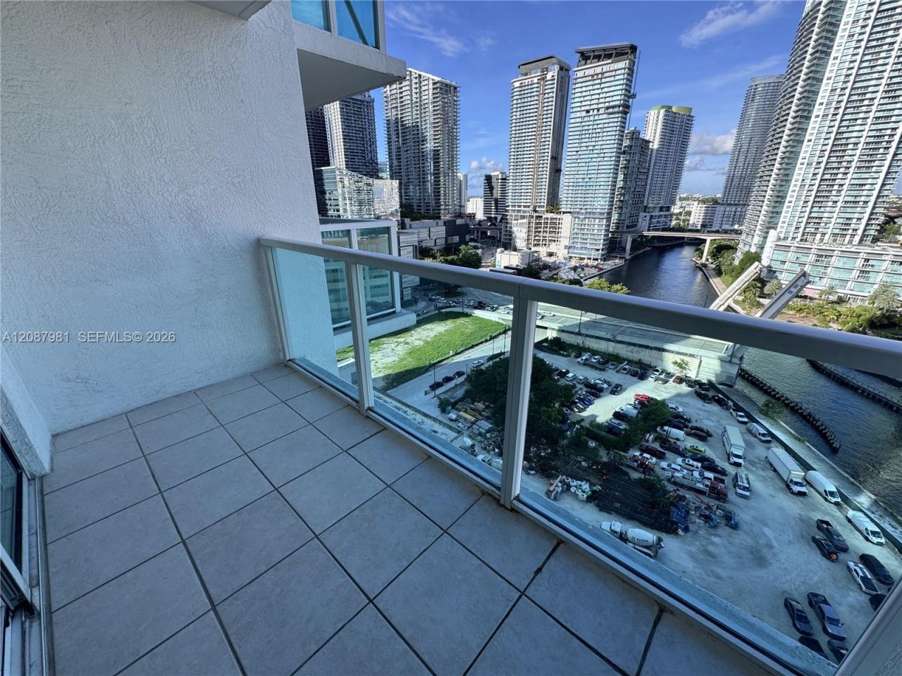 31 SE 5th St , Unit 2009, Miami, FL 33131 Photo