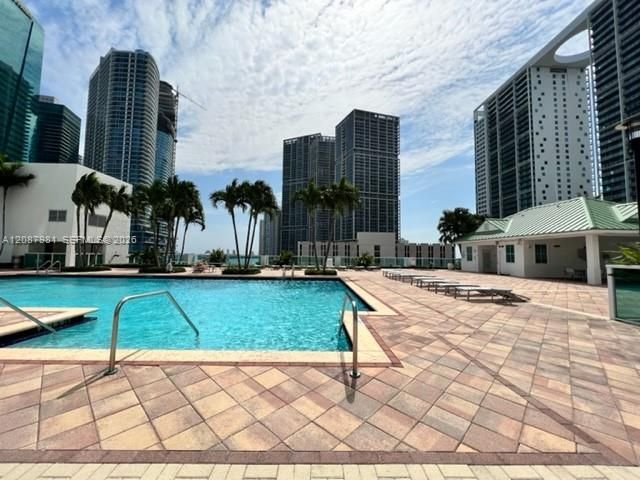 31 SE 5th St , Unit 2009, Miami, FL 33131 Photo