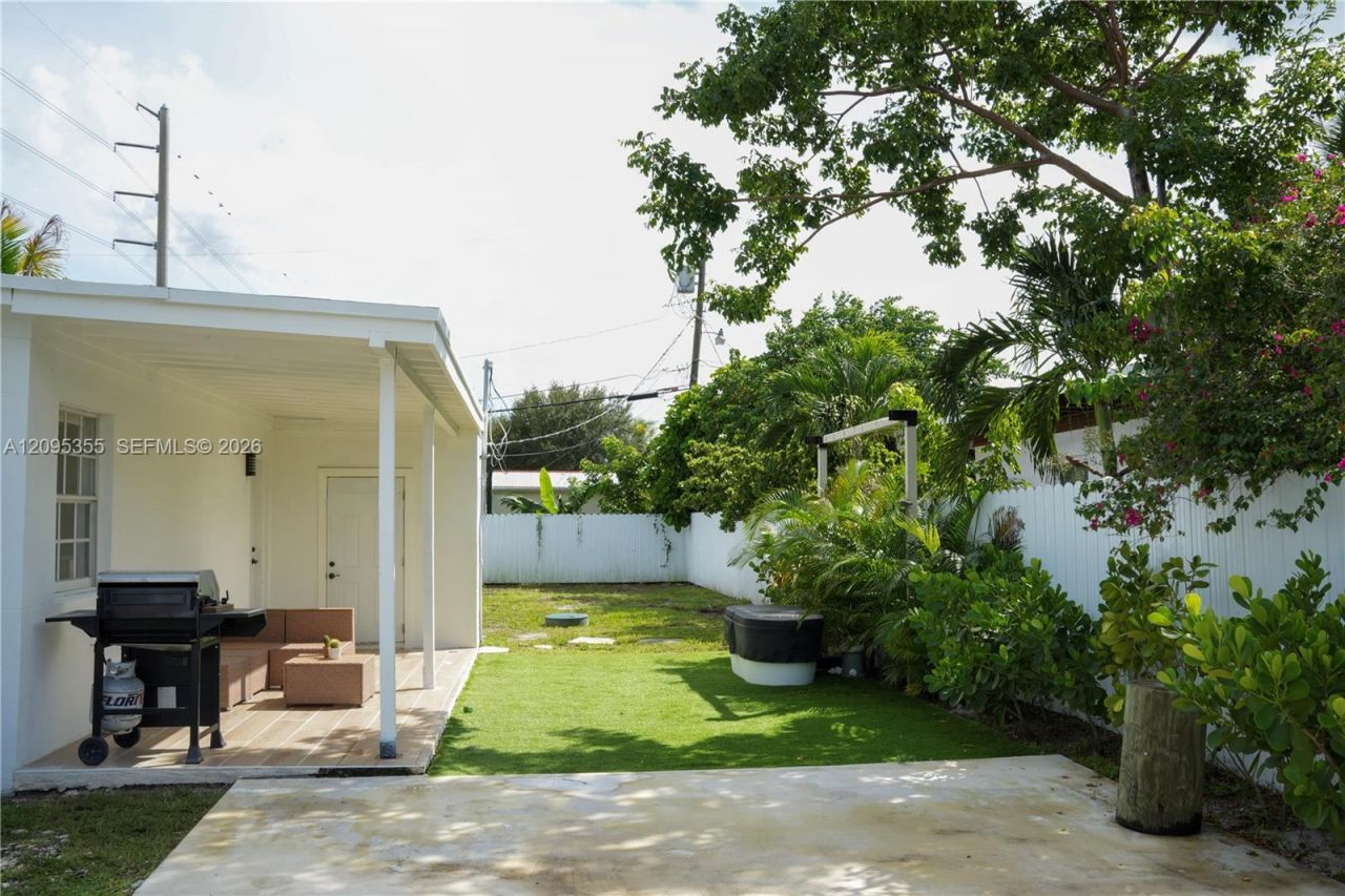 11720 NW 5th Ave, Miami, FL 33168 Photo