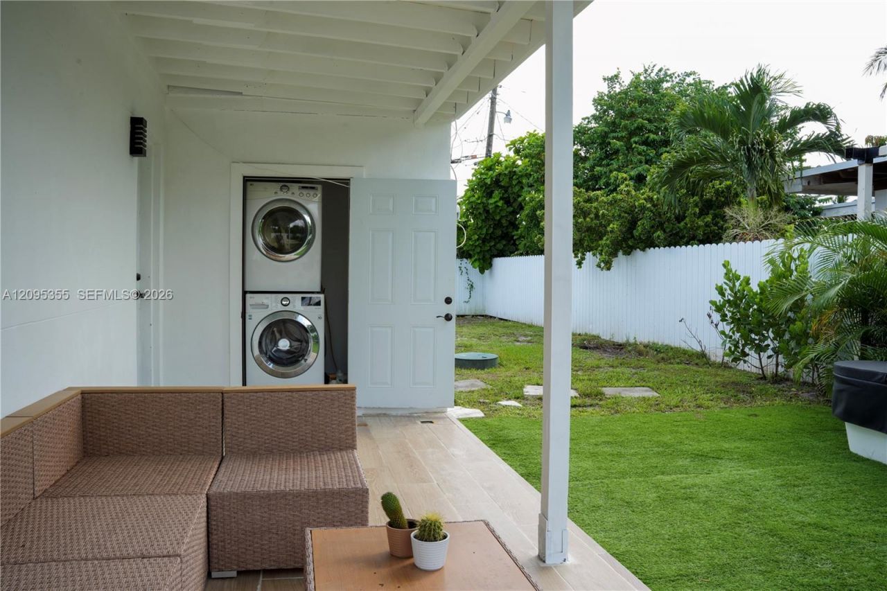 11720 NW 5th Ave, Miami, FL 33168 Photo
