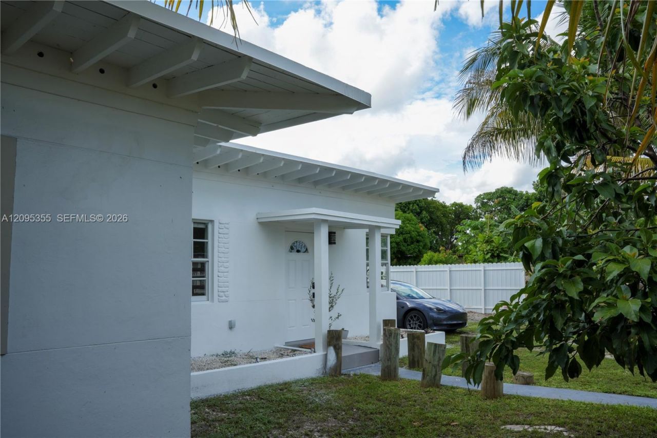 11720 NW 5th Ave, Miami, FL 33168 Photo
