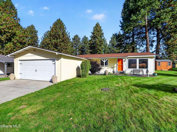 1061 W Deni ST , Coeur d'Alene, ID 83815