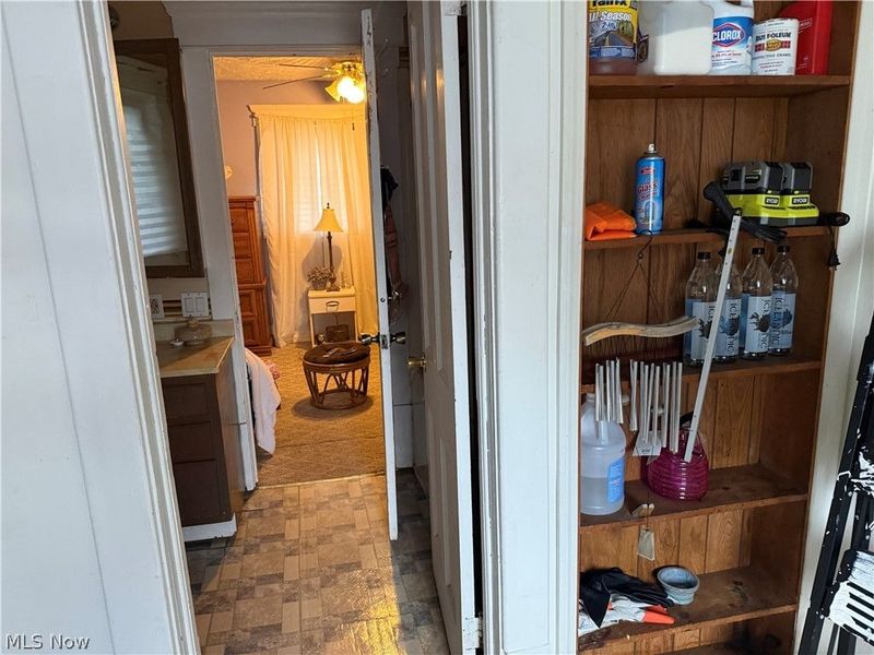 639 Grant Street, Akron, OH 44311 Photo 3