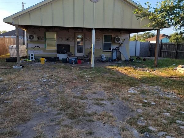 102 Sunflower RD, Dale, TX 78616