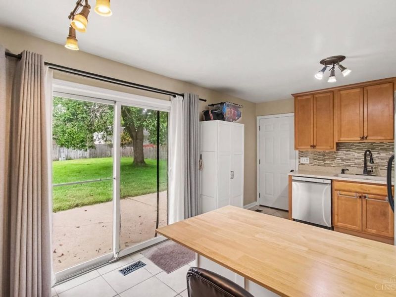 245 Evergreen Drive, Springboro, OH 45066 Photo 11