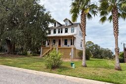 378 Mutual Drive photo 4