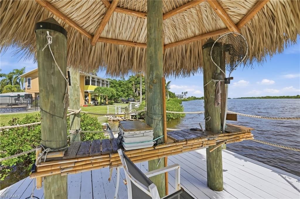 5191 Marina Dr, Bokeelia, FL 33922 Photo