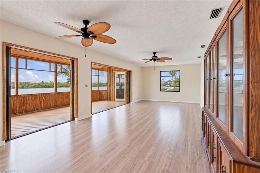 5191 Marina Dr, Bokeelia, FL 33922 Photo