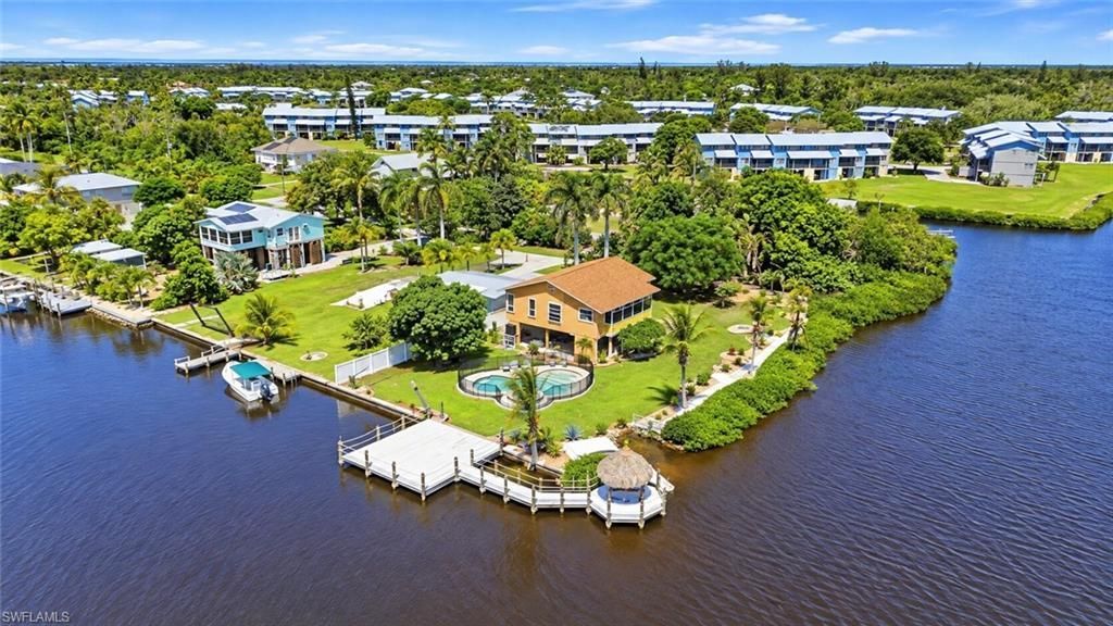 5191 Marina Dr, Bokeelia, FL 33922 Photo