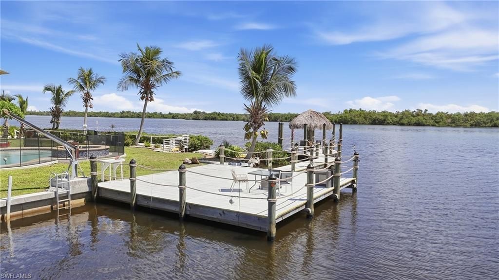 5191 Marina Dr, Bokeelia, FL 33922 Photo