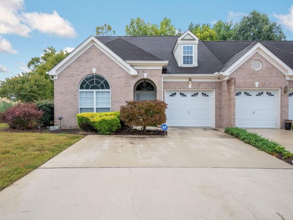 6760 Willow Brook Drive, Chattanooga, TN 37421