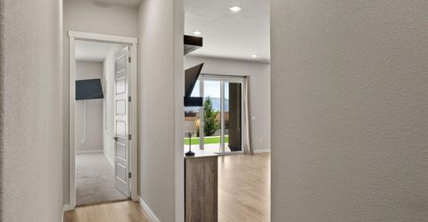 1227 Silver View Circle, Sparks, NV 89436 Photo