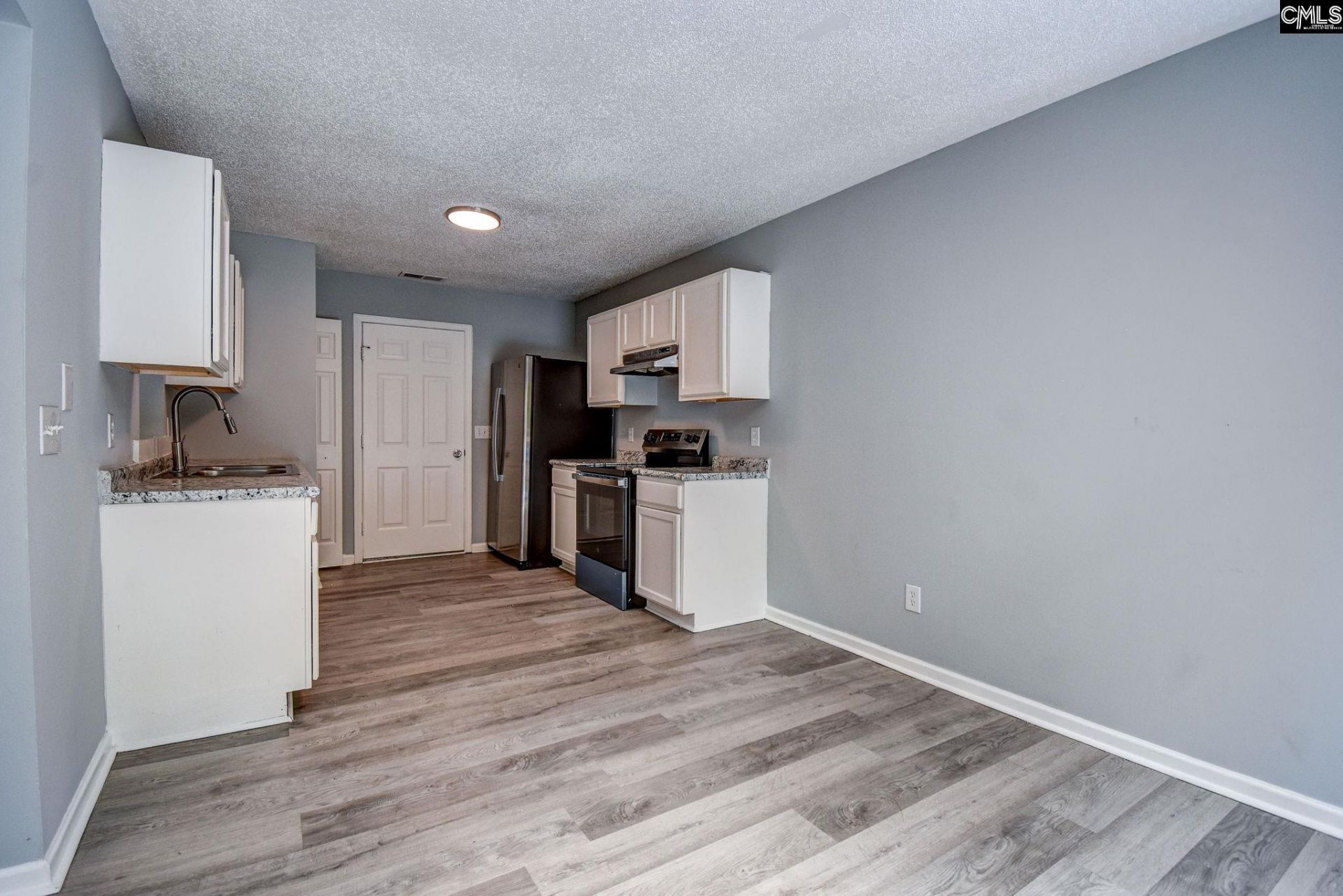 304 Curvewood Road Photo 9