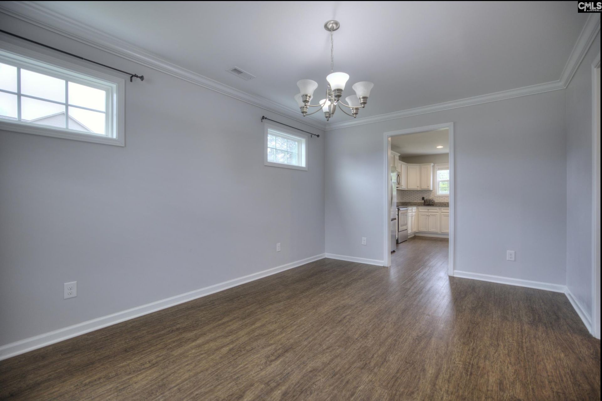 165 Colony Drive  Photo 4