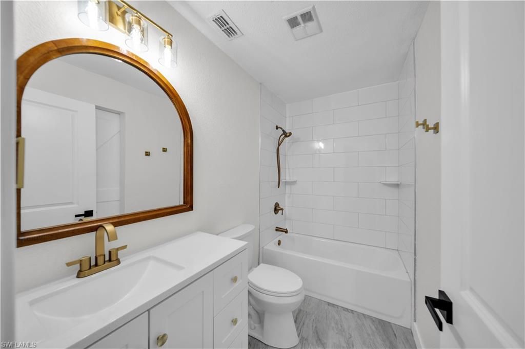 17305 Timber Oak Ln, Fort Myers, FL 33908 Photo