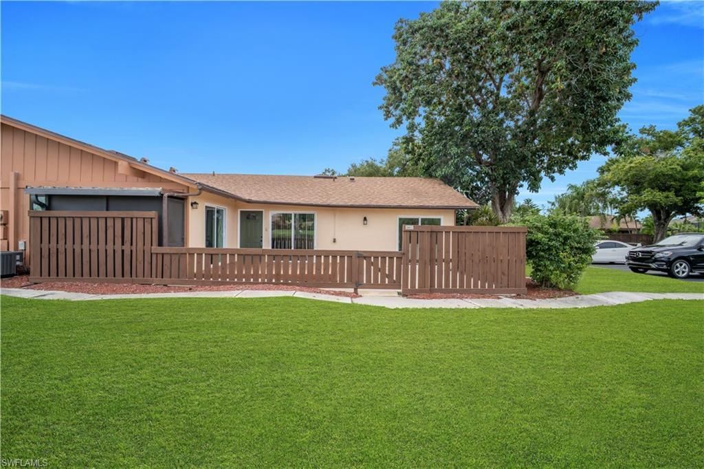 17305 Timber Oak Ln, Fort Myers, FL 33908 Photo