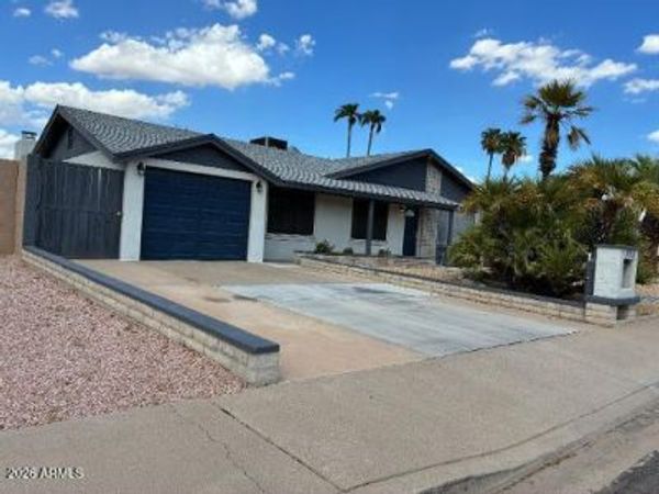 3756 E ACOMA Drive, Phoenix, AZ 85032