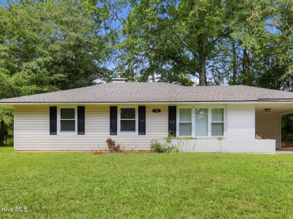 792 Sommer Street NE, Aiken, SC 29801