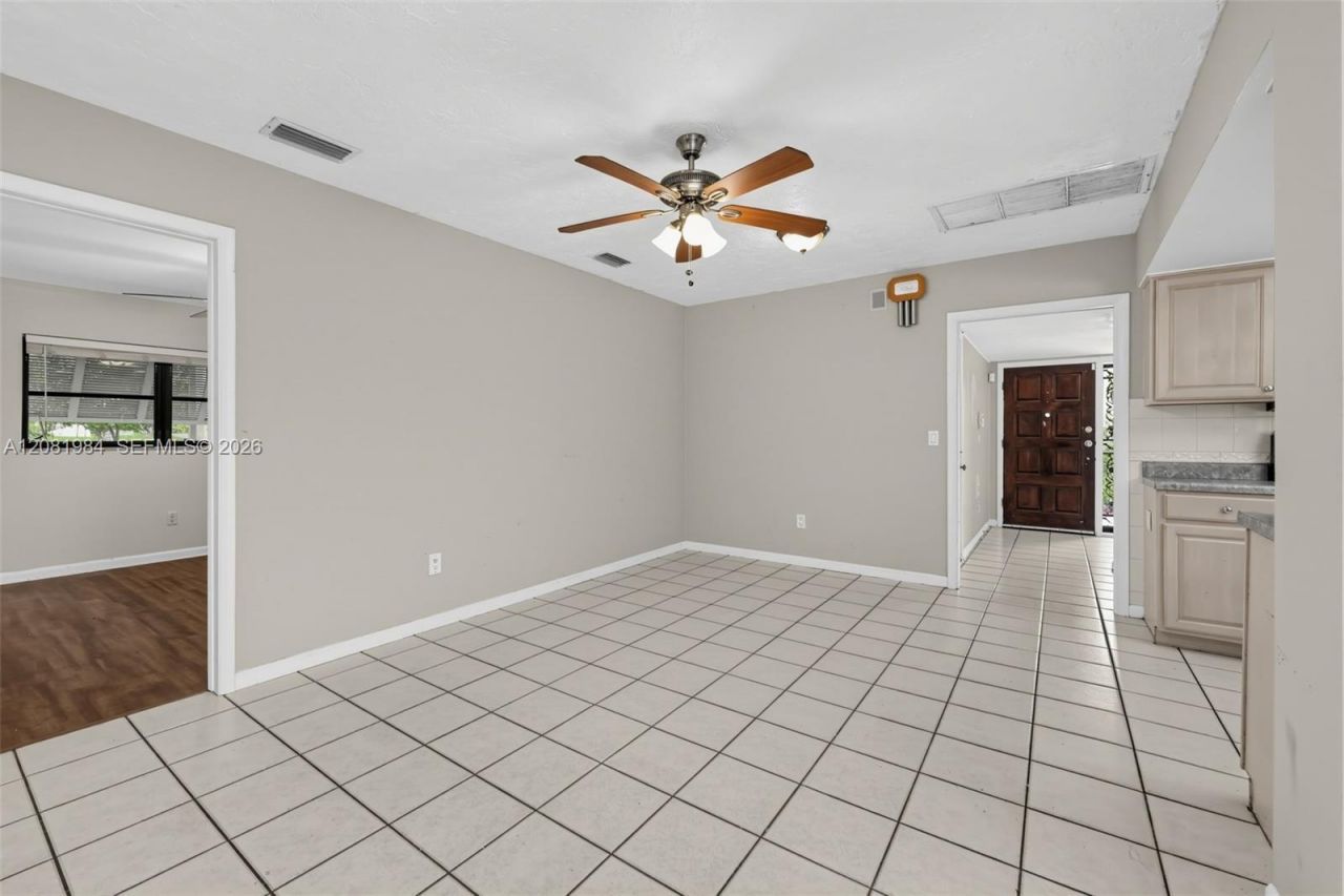 2931 S Seacrest Blvd, Boynton Beach, FL 33435 Photo