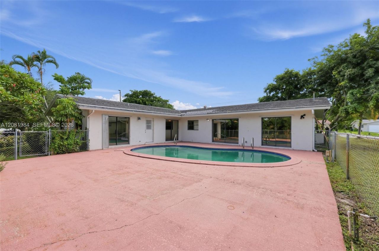 2931 S Seacrest Blvd, Boynton Beach, FL 33435 Photo