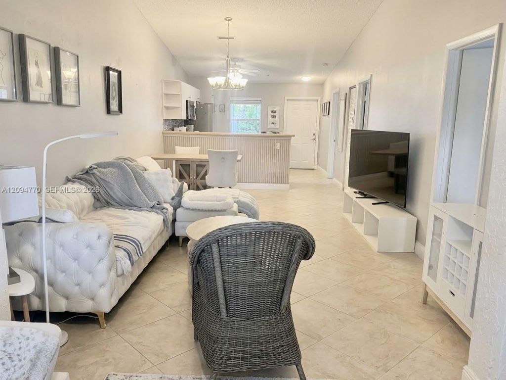 18952 NW Argosy Dr , Unit C, Boca Raton, FL 33496 Photo