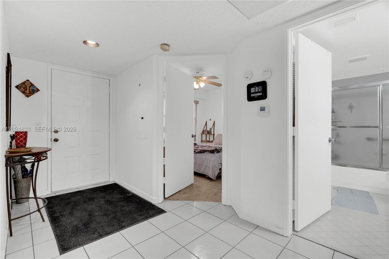 13105 SW 16th Ct, Unit 412L, Pembroke Pines, FL 33027 Photo