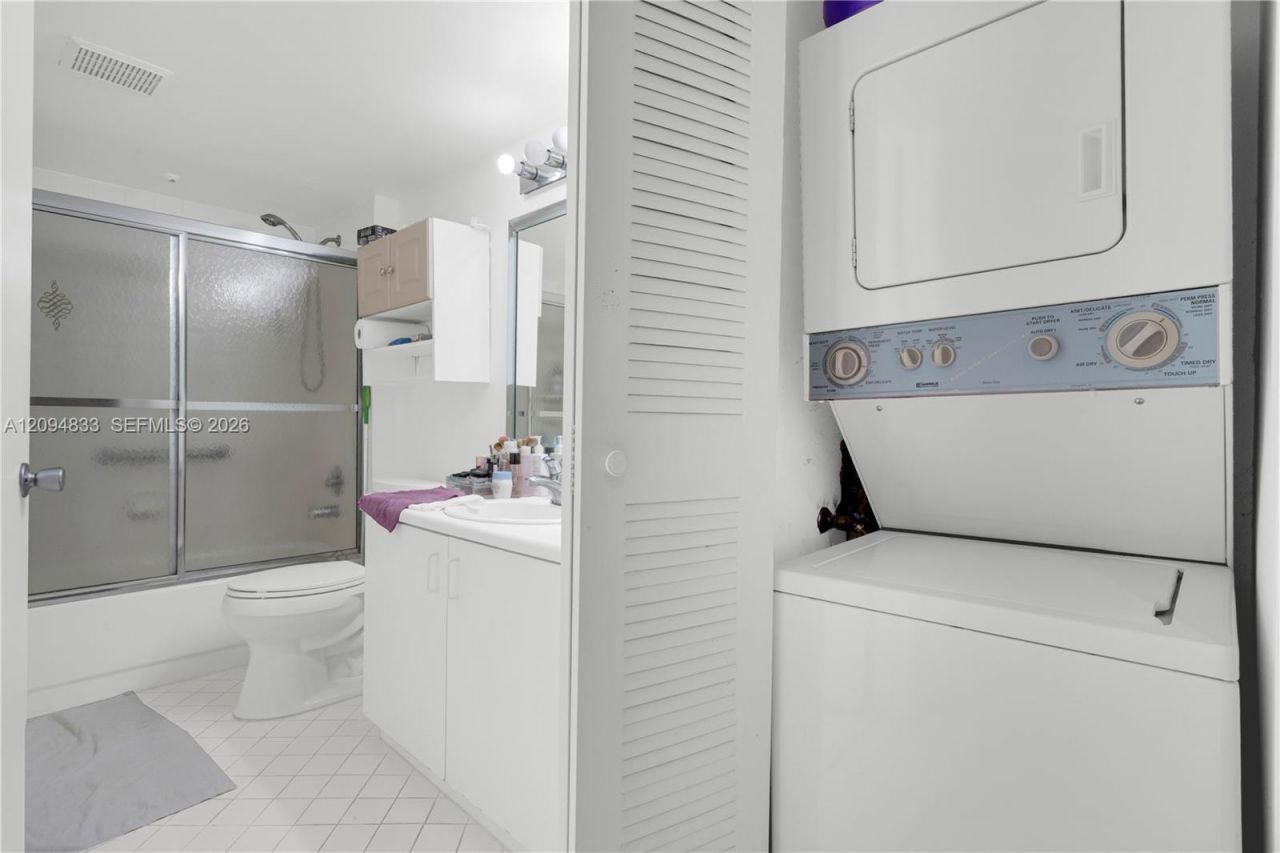 13105 SW 16th Ct, Unit 412L, Pembroke Pines, FL 33027 Photo